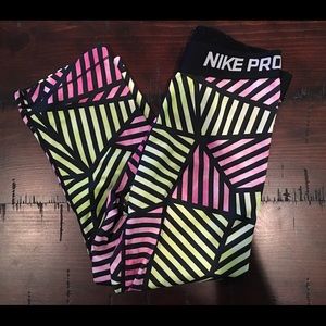 Nike pro compression capris